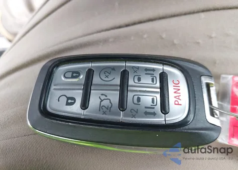 2018 Chrysler Pacifica Limited from USA, damaged, VIN 2C4RC1GG3JR185661